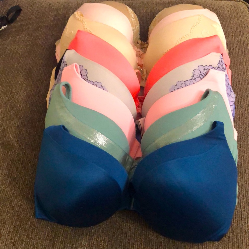 Gently used Victoria’s Secret bundle!
